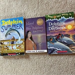Book Bundle Dolphin Theme 3 Books